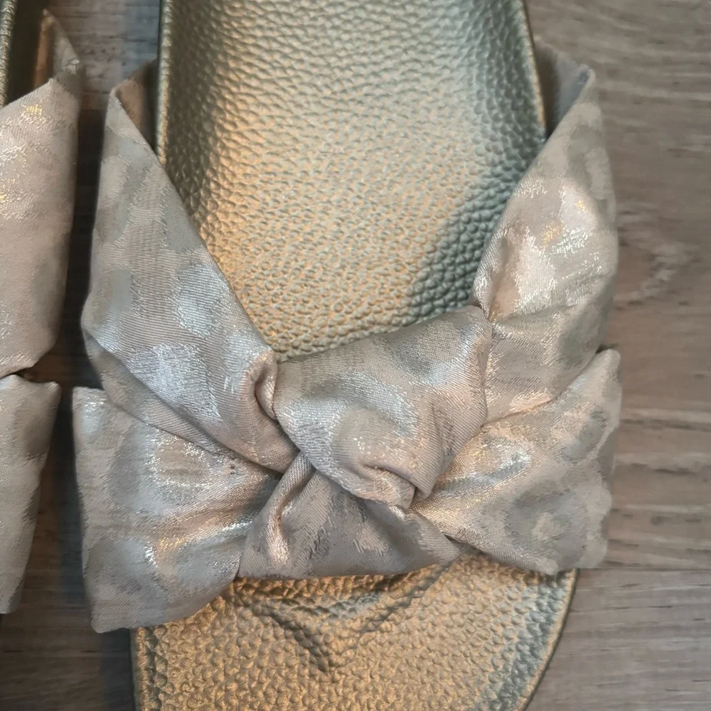 ❤️NEW+PRETTY GOLD/LEOPARD PRINT SLIDE SIZE~9 - Picture 5 of 7